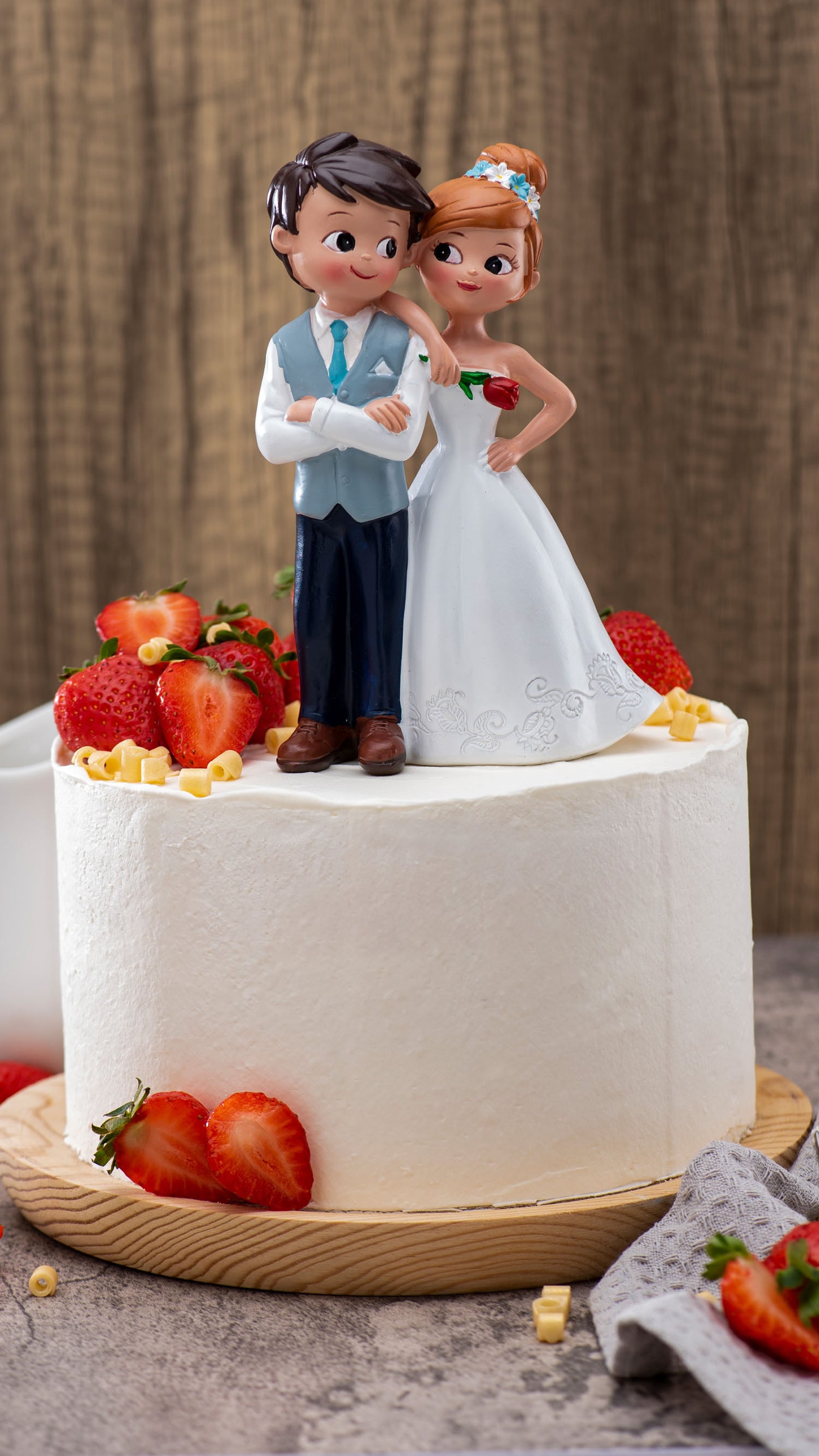FIGURA TARTA BODA PAREJA CON FLOR 16 CM